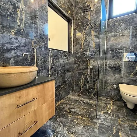 Villa Kas'ta Huzurlu Dogada, Ozel Havuzlu Villa-awz115 Kaş